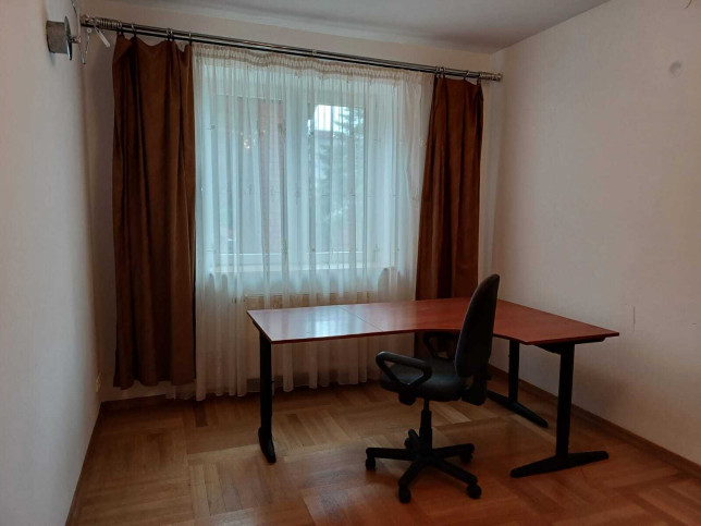 Dom Wynajem Józefów 11